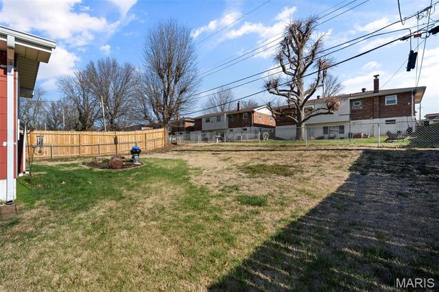 211 Southampton Drive, St Louis, MO 63125