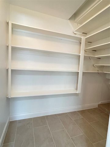 11923 Riverview Drive, Houston, TX 77077