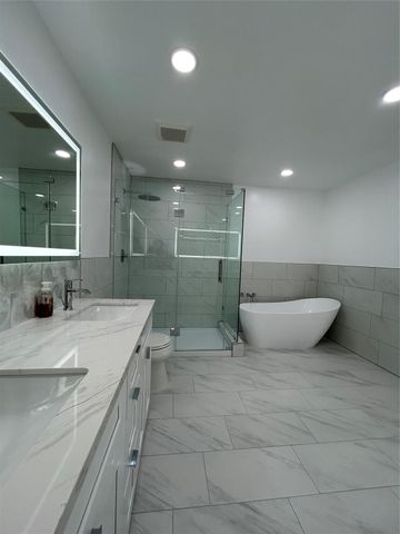 11923 Riverview Drive, Houston, TX 77077