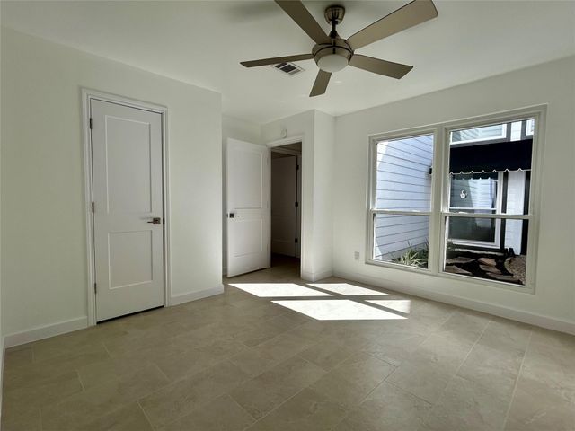 11923 Riverview Drive, Houston, TX 77077