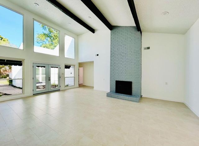 11923 Riverview Drive, Houston, TX 77077