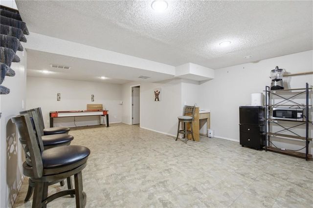 2704 S 46th Street, Kansas City, KS 66106