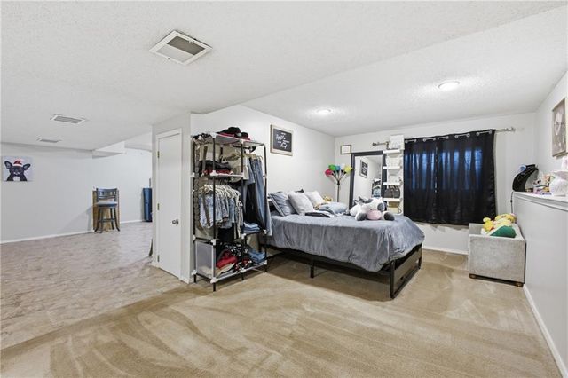 2704 S 46th Street, Kansas City, KS 66106