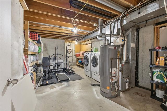 2704 S 46th Street, Kansas City, KS 66106