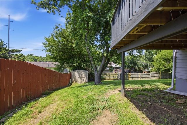 2704 S 46th Street, Kansas City, KS 66106