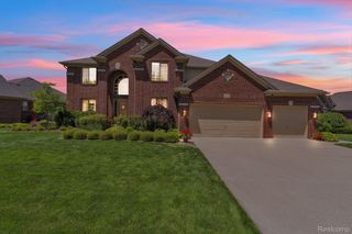 55477 Snead Drive, Macomb Township, MI 48042