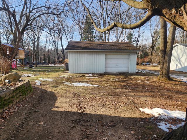 6850 S 1st Street, Texas Twp, MI 49009