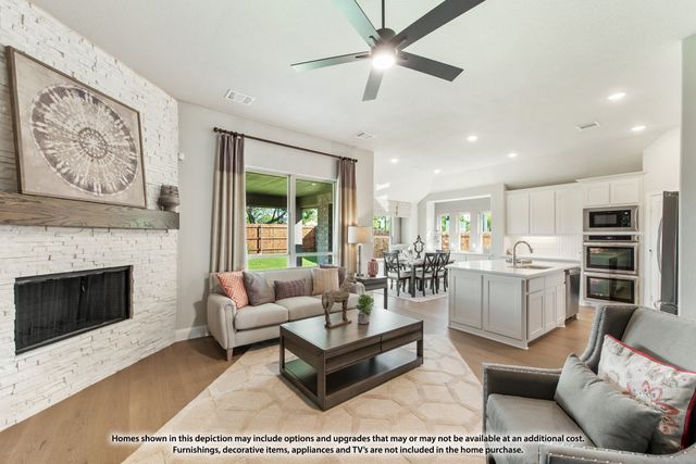552 Hearthstone Boulevard, Red Oak, TX 75154