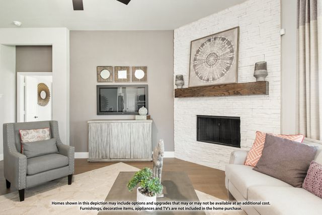 552 Hearthstone Boulevard, Red Oak, TX 75154