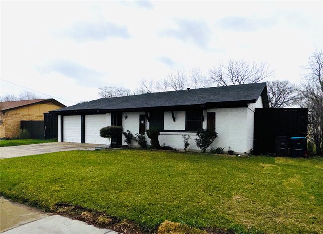 4621 Virgil Street, Fort Worth, TX 76119