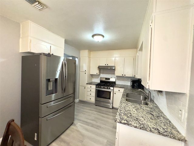 4621 Virgil Street, Fort Worth, TX 76119