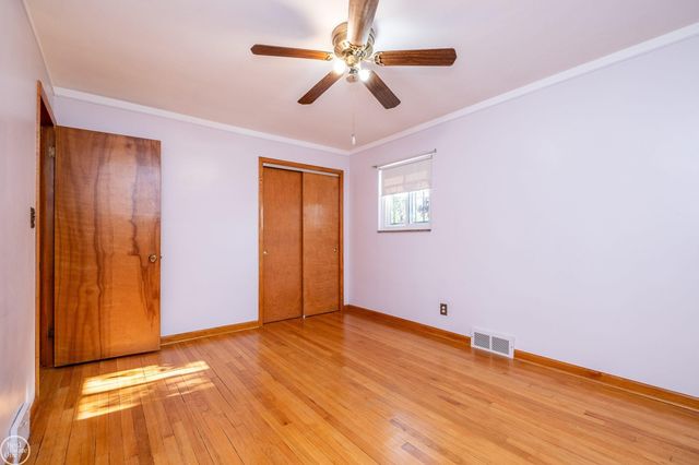 26670 Potomac Court, Center Line, MI 48015