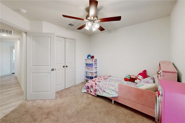 2846 Messenger Way, Bryan, TX 77803