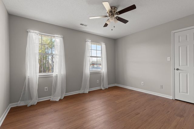 7701 Diamondhead Drive, Ooltewah, TN 37363