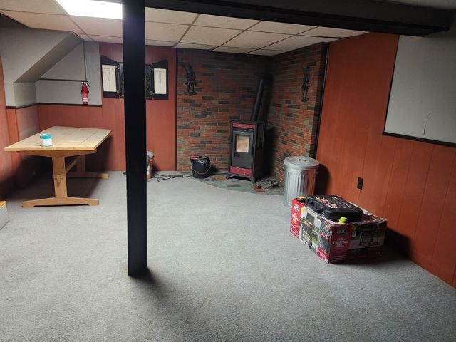 4 Westview Ave, Millbury, MA 01527