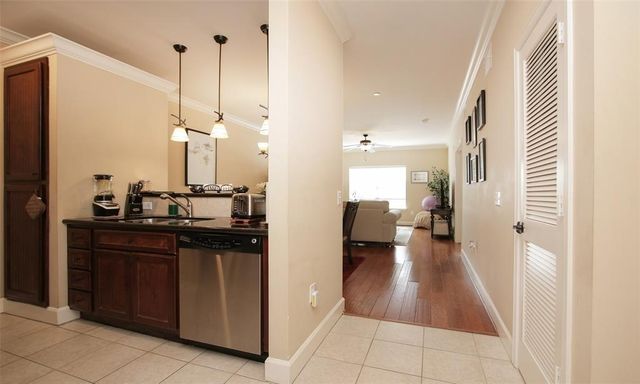 2203 Dorrington Street 208, Houston, TX 77030