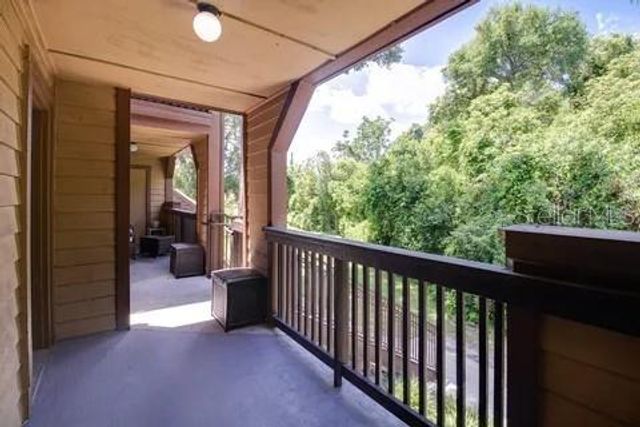 415 LAKEPOINTE DRIVE 202, Altamonte Springs, FL 32701