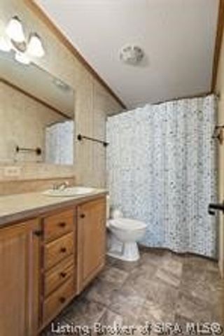 215 Miller Avenue, Sellersburg, IN 47172