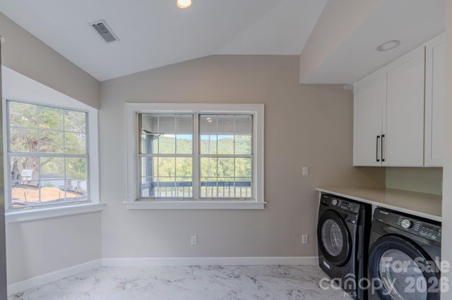 540 Old Haw Creek Road, Asheville, NC 28805
