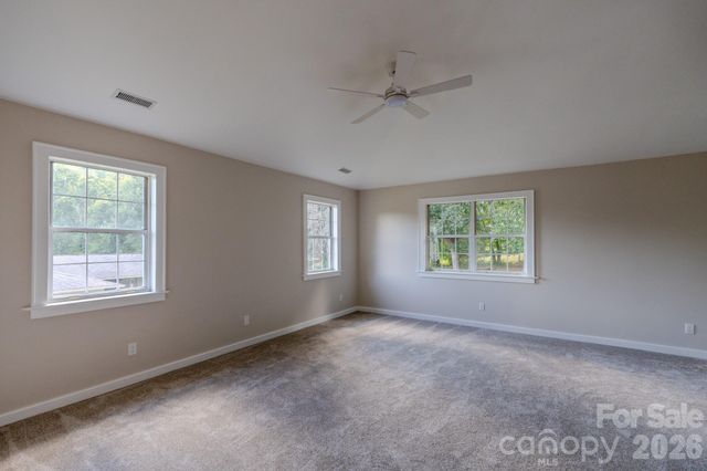 540 Old Haw Creek Road, Asheville, NC 28805