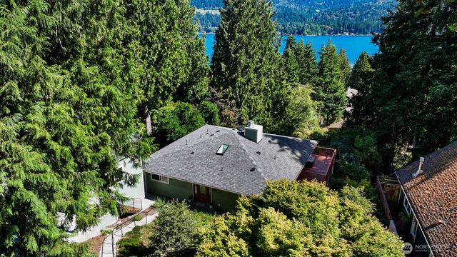 44 Windward, Bellingham, WA 98229