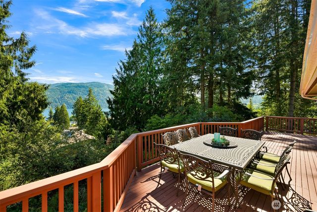 44 Windward, Bellingham, WA 98229