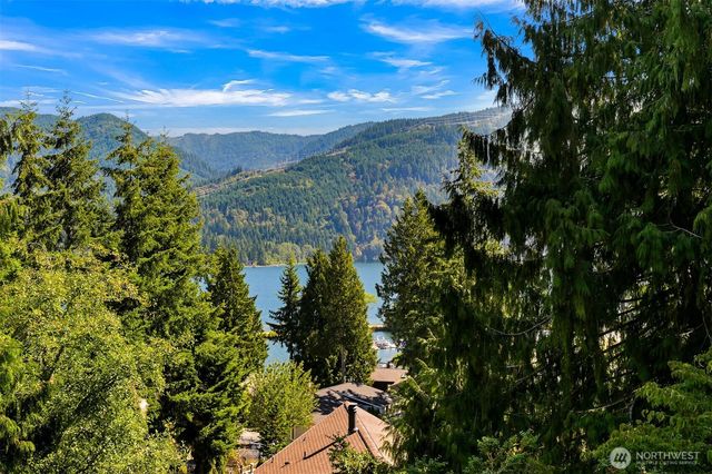 44 Windward, Bellingham, WA 98229
