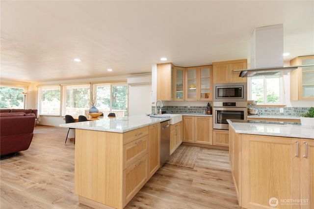 44 Windward, Bellingham, WA 98229