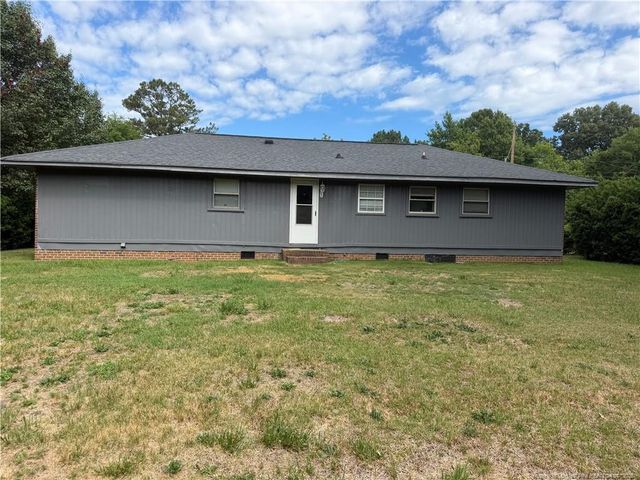 3204 E Brinkley Drive, Spring Lake, NC 28390