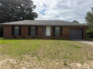 3204 E Brinkley Drive, Spring Lake, NC 28390