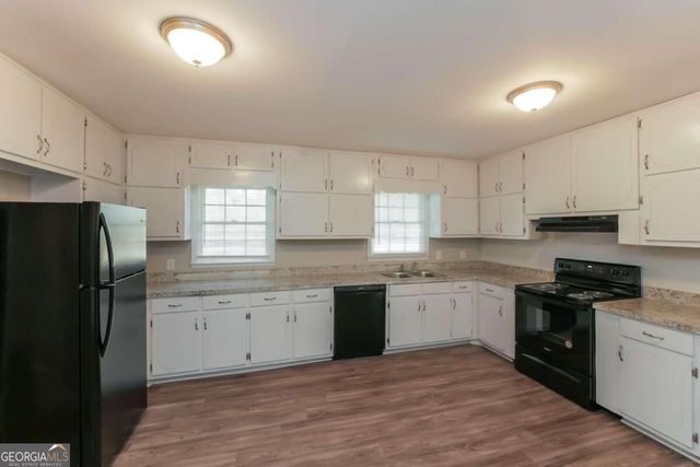 123 New Hope Road, Fayetteville, GA 30214