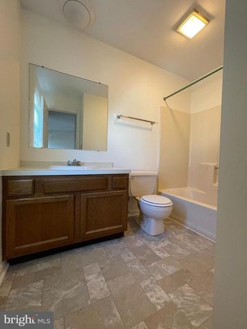 1918 WEXFORD RD, Palmyra, PA 17078