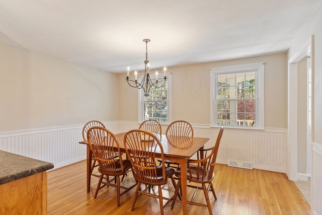 7 Long Meadow Road, Westford, MA 01886