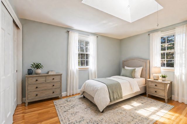 7 Long Meadow Road, Westford, MA 01886
