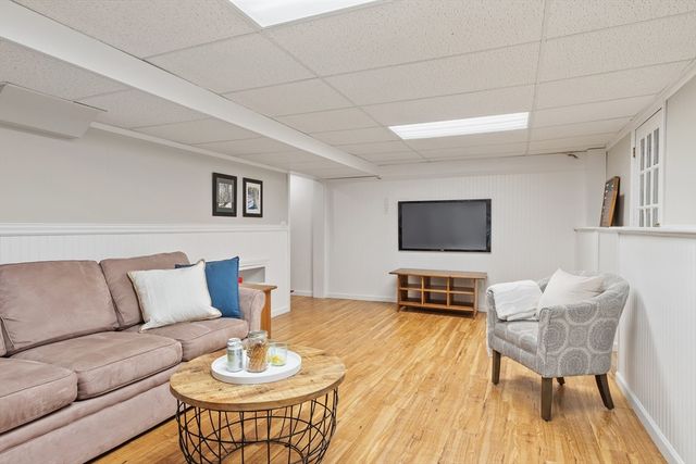 7 Long Meadow Road, Westford, MA 01886