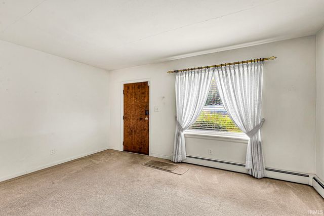 55769 Mayflower Road, South Bend, IN 46619