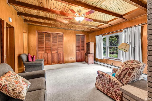 55769 Mayflower Road, South Bend, IN 46619