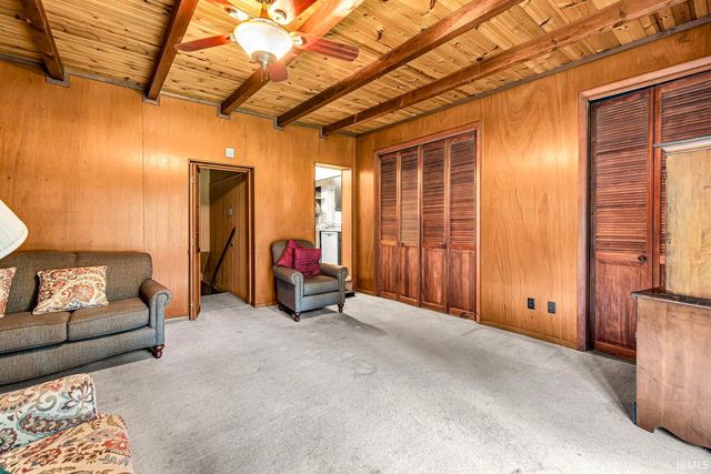 55769 Mayflower Road, South Bend, IN 46619