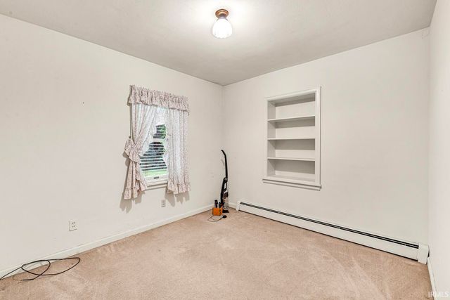 55769 Mayflower Road, South Bend, IN 46619