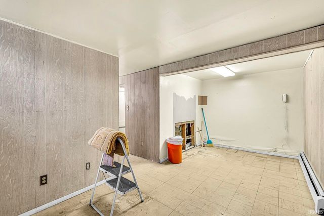 55769 Mayflower Road, South Bend, IN 46619