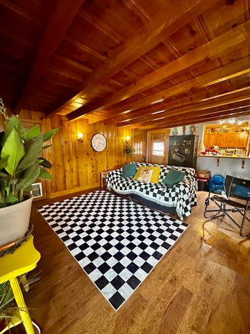 735 S 12th Street, Slaton, TX 79364