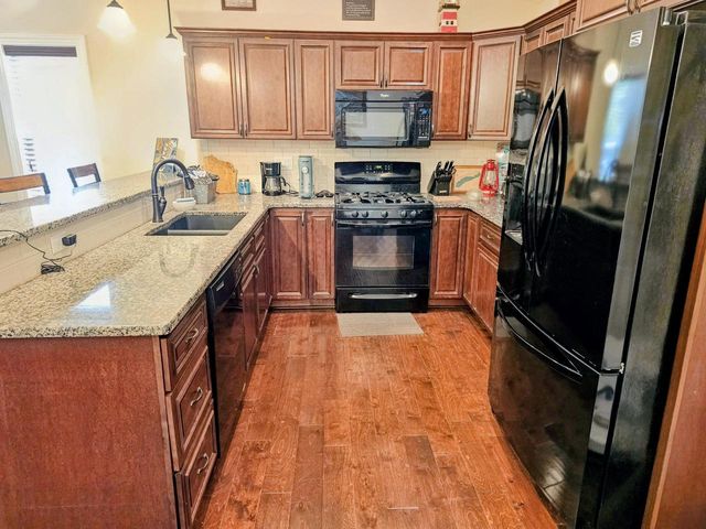 W3828 Cypress DRIVE, Lake Geneva, WI 53147