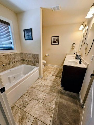 W3828 Cypress DRIVE, Lake Geneva, WI 53147