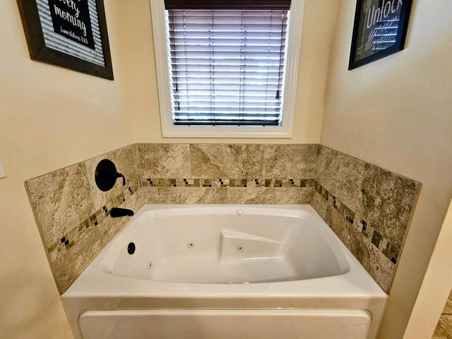 W3828 Cypress DRIVE, Lake Geneva, WI 53147