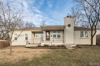 3338 Chaucer Avenue, St Ann, MO 63074