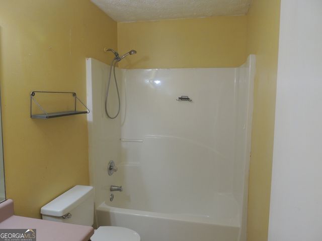 5866 Crescent Ridge Court, Lithonia, GA 30058