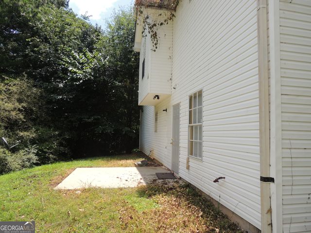 5866 Crescent Ridge Court, Lithonia, GA 30058