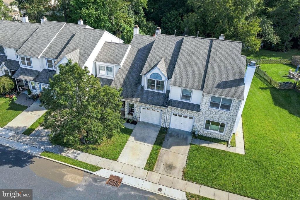 65 SHADY BROOKE LANE, Swedesboro, NJ 08085 — exterior