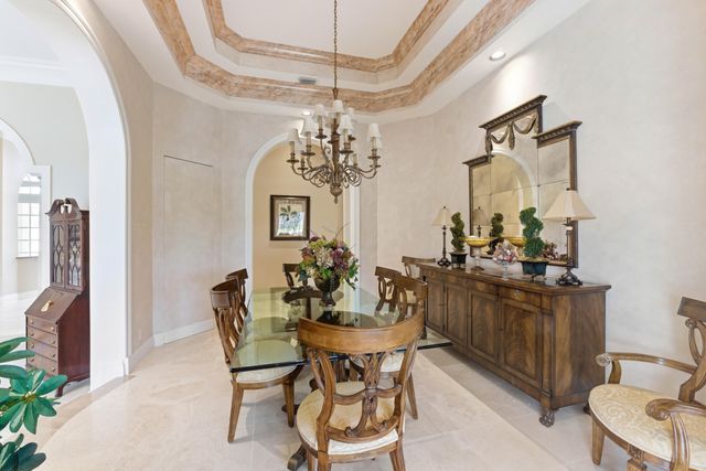 10832 Egret Pointe Lane, West Palm Beach, FL 33412