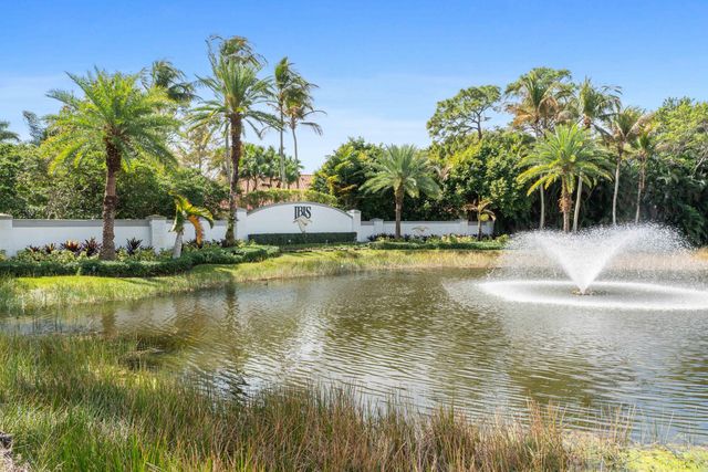 10832 Egret Pointe Lane, West Palm Beach, FL 33412